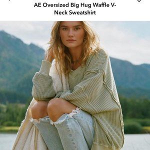 A E (American Eagle) Oversized Big Hug Waffle V Neck Sweat Shirt NEW Faded Olive